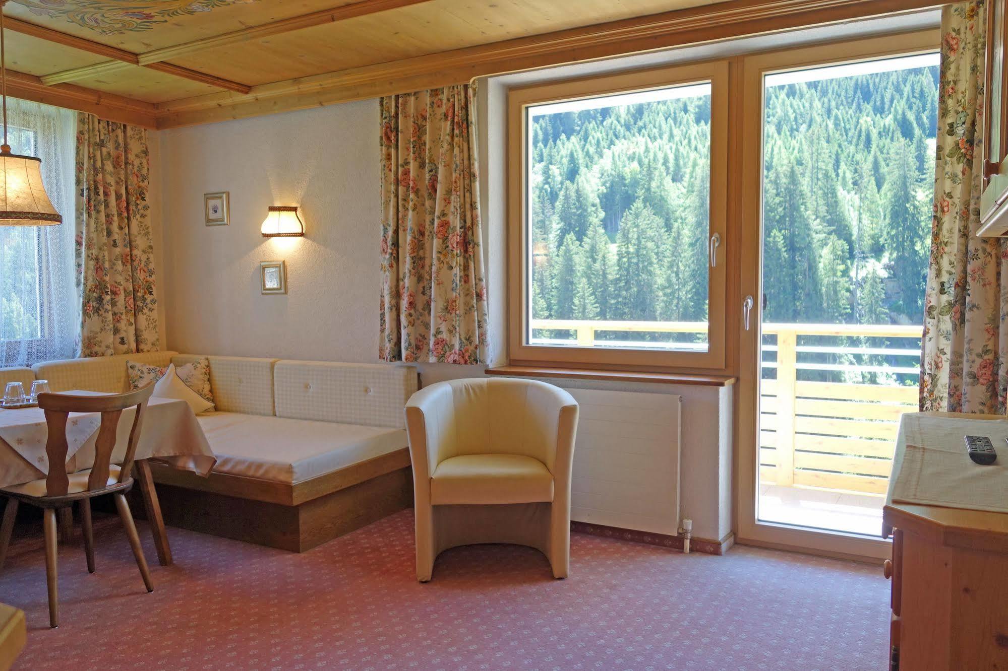 Alkira Aparthotel Sankt Anton am Arlberg Kültér fotó